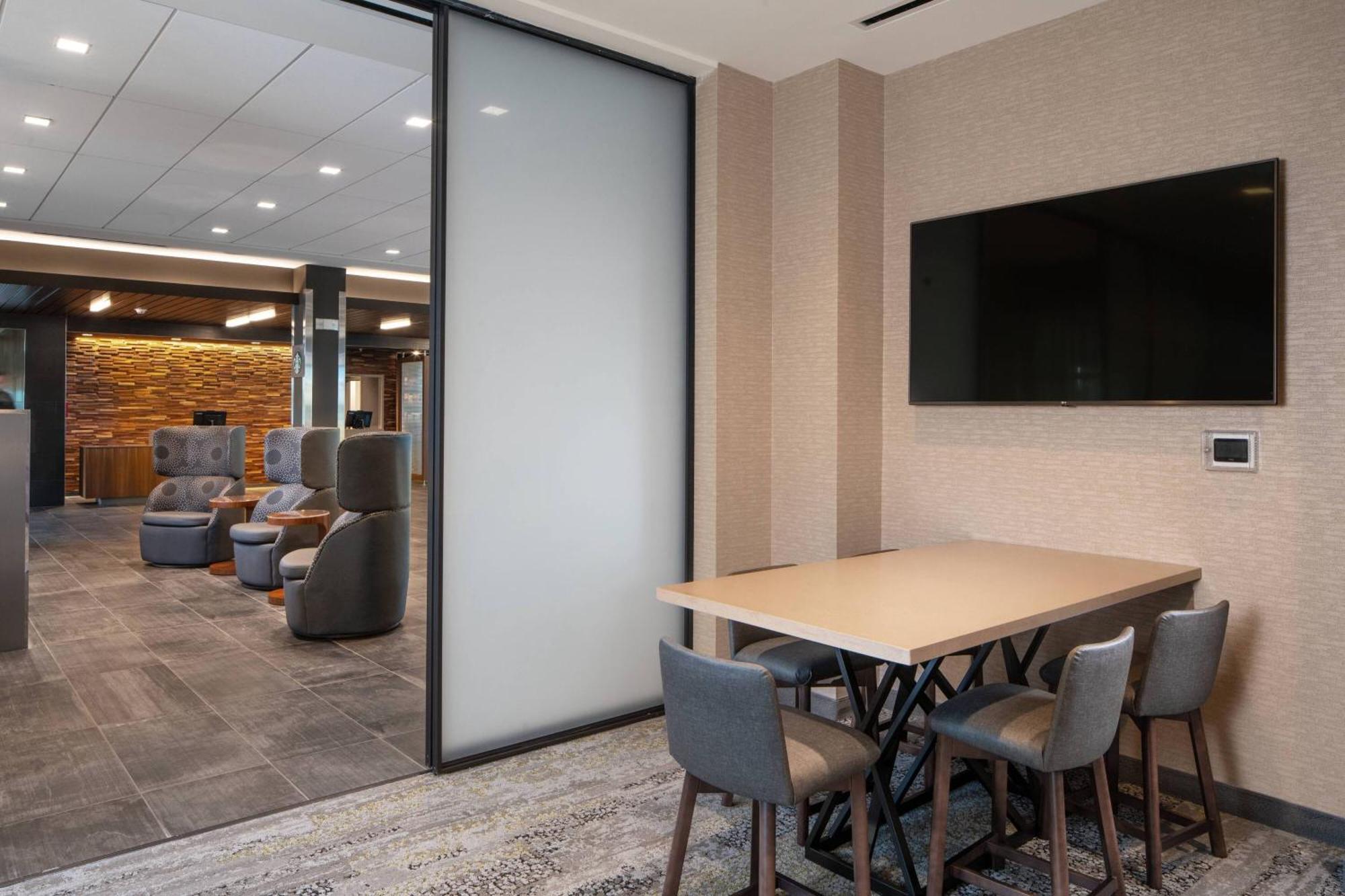 Courtyard By Marriott Lafayette South Hotel Eksteriør billede